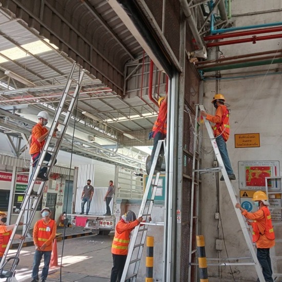 ทำความสะอาดโรงงาน โคราช - รับทำความสะอาด โคราช -ทีมโปร เซอร์วิส แอนด์ เทรดดิ้ง ทำความสะอาดโรงงาน โคราช - รับทำความสะอาด โคราช -ทีมโปร เซอร์วิส แอนด์ เทรดดิ้ง